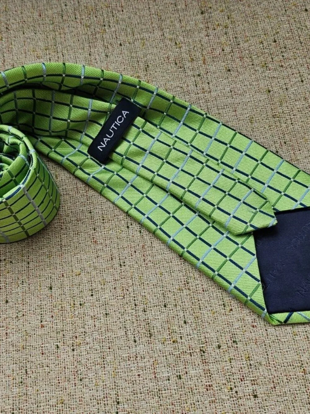 Vintage Nautica Men Tie Green Tone 100% Silk Necktie Classic Dress Tie